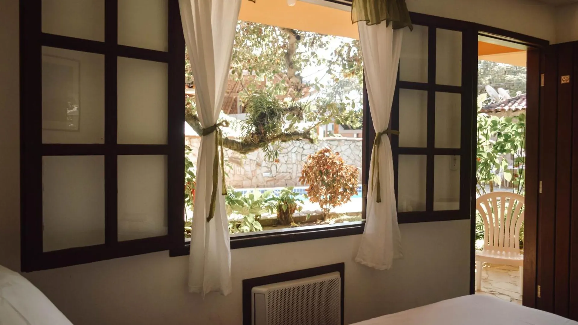 Calmaria Suites Buzios Guest house