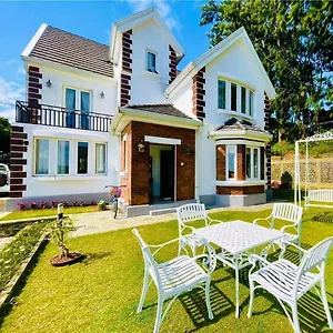 https://little-england-by-regus-ceylon.kandyhotelsnow.com